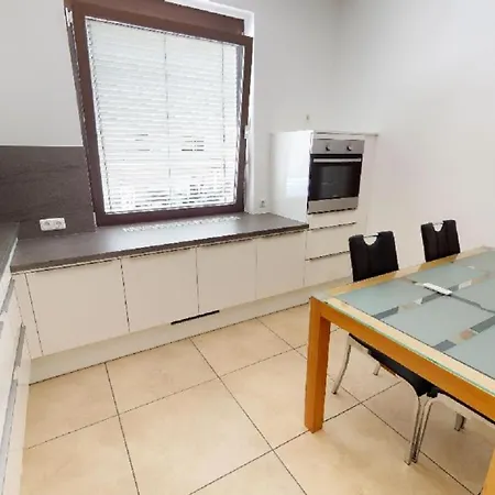 Refugia Monteurzimmer * Wels